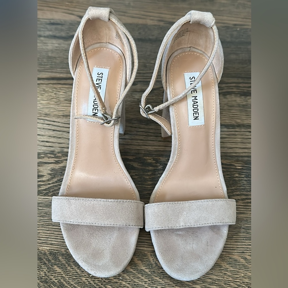 Steve Madden Women's Beige Block Heels
